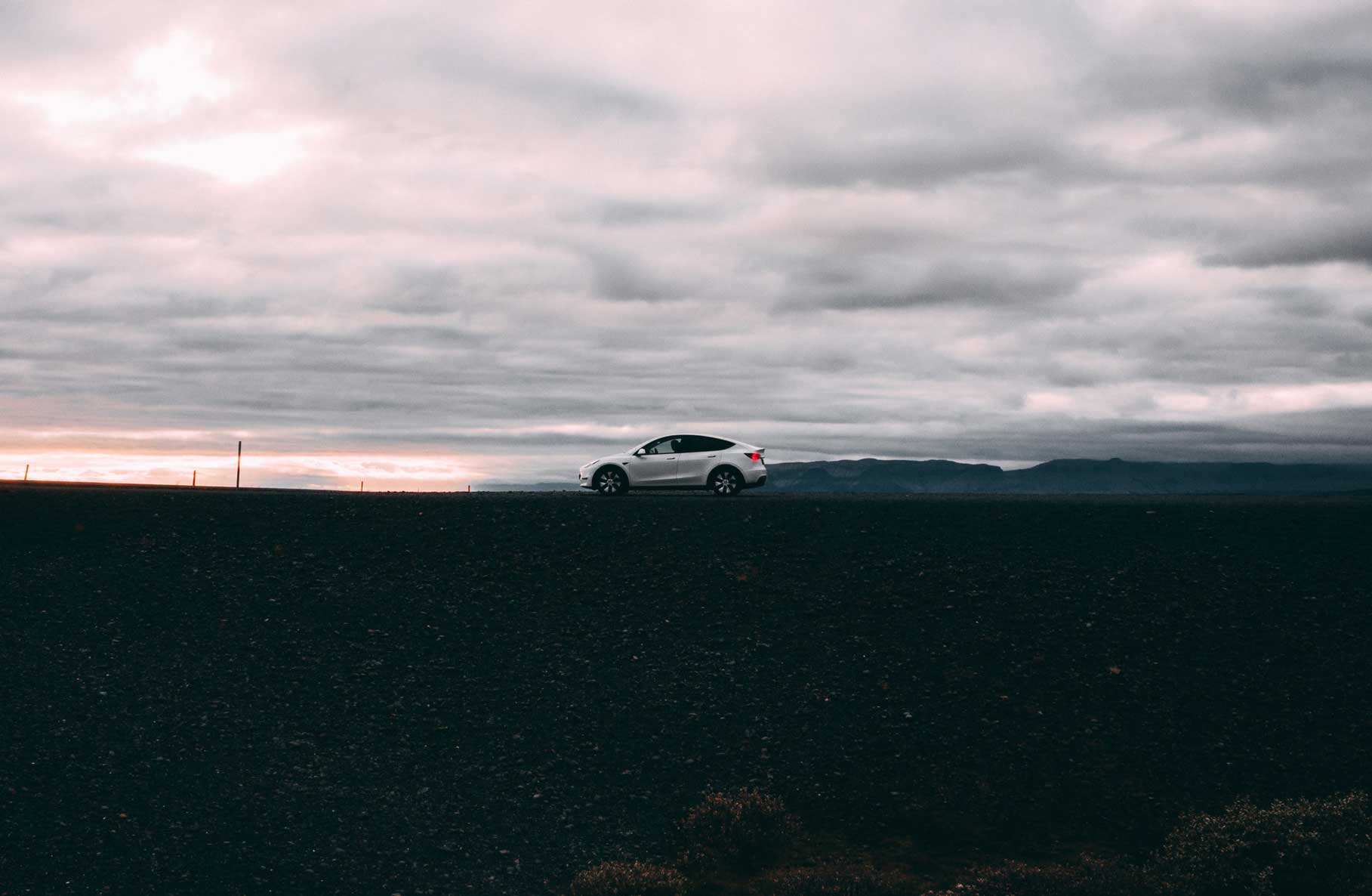 Tesla offers price cuts on Model Y and Model 3 inventory vehicles